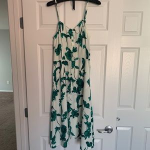 Chelsea28 White & Green Midi Dress